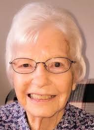 Doris Devries's Instagram, Twitter & Facebook