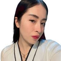 Nadia Beal's Instagram, Twitter & Facebook