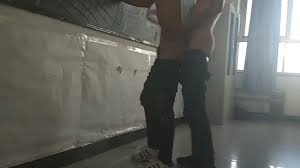 開腿四點全露-首次綑綁 喜歡偷偷在教室跟男友色色的女老師-希亞驚人秘密