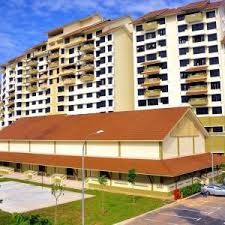 Sabtu 9 april.aku bersama suami dan dua puteriku ingin mengisi masa cuti hujung minggu ke bukit fraser pahang. Kemudahan Rumah Peranginan Persekutuan Untuk Penjawat Awam Azhan Co