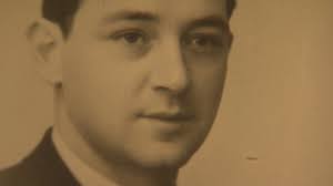 ASOCIACIÓN PARA LA RECUPERACIÓN DE LA MEMORIA HISTÓRICA DE EXTREMADURA.  (ARMHEX): LUIS PLA, TESTIMONIO, Y MEMORIA VIVA EN LA UNIVERSIDAD