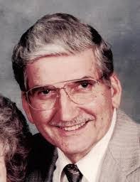 Paul Riedel's Instagram, Twitter & Facebook