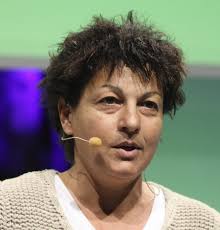 » frédérique bedos a été pendant 15 ans journaliste et présentatrice tv et radio, en france et à l'international. Frederique Bedos Speaker At The Eve Program 2018