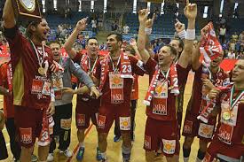 Hagyományosan a kölni lanxess arénában rendezik hétfőn és kedden az idei férfi kézilabda bajnokok ligája négyesdöntőjét. Veszprem Kse Wikiwand