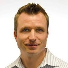 Tom Scribner's Instagram, Twitter & Facebook