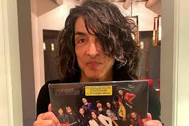 KISS's Paul Stanley Says Kirk Hammett Blasted His Solo Album