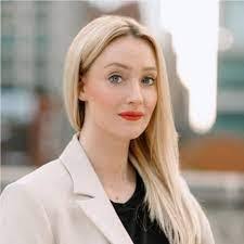 Melissa Ellegood's Instagram, Twitter & Facebook