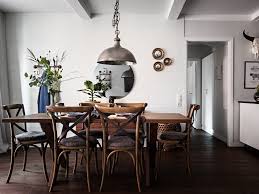 Come arredare una sala da pranzo moderna: Una Sala Da Pranzo Retro Distinto Interior Design