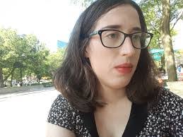 Stella Roche's Instagram, Twitter & Facebook