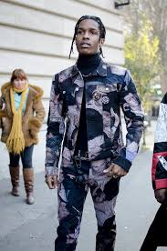 A$ap rocky in dior homme mosh pit allover print eva al desnudo / highsnobiety this outfit from dior homme's fw17 collection features an allover print from street artist and realist painter dan. Pin On Ù…ÙˆØ¶Ù‡