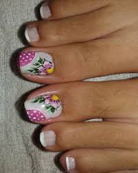 Uñas decoradas en gel fáciles y elegantes, uñas decoradas con flores, uñas halloween y uñas decoradas 2021: Flores Unas Lindas Para Pies Acconciature