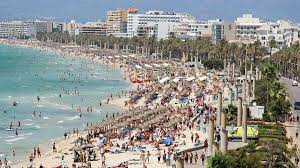 Ballermann is zo'n typische duitse uitdrukking die je alleen op mallorca hoort en ziet. Mallorca Nicht Nur Am Ballermann Drohen Urlaubern Hohe Strafen