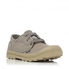 Faites votre choix parmi notre sélection de modèle de baskets palladium. Palladium Pampa Basse Dce8a5