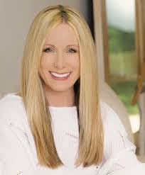 Shanna Stanton's Instagram, Twitter & Facebook