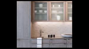 Abcdjewelbox A Small Colorful Nyc Apartment Oak Cabinets Oak Kitchen Cabinets Honey Oak Cabinets