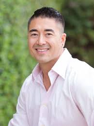 Adrian Roach's Instagram, Twitter & Facebook