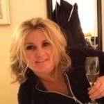 Ronda Crist's Instagram, Twitter & Facebook