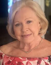 Margie Ogle's Instagram, Twitter & Facebook