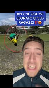 #greenscreen MA CHE GOL HA SEGNATO SPEED RAGAZZI ⁉️😍 #calcio #falso_nueve9  #ishowspeed #cr7 #ronaldo
