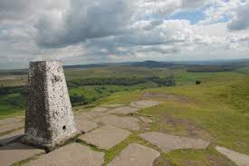Shutlingsloe summit with the view south - Photo
