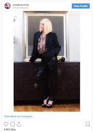 «η κατερίνα είναι ο άνθρωπος με τον οποίο θέλω να κάνω παιδί. O Myrwnas Straths Pantreyetai Fwto Binteo