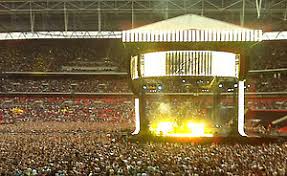 Going to see the killers concert at wembley stadium in june. Foo Fighters Play Biggest Ever Show At Wembley Stadium