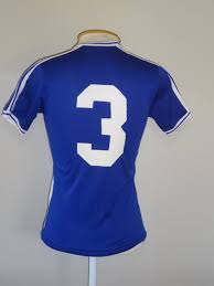 Contact emelec tricamp3ón on messenger. Emelec Home Fussball Trikots 1981