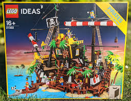Build and play with or display this lego® ideas pirates of barracuda bay (21322) shipwreck island model. Lego Ideas 21322 Piraten Der Barracuda Bucht Das Set Kann Bestellt Werden Und Q A Zusammengebaut
