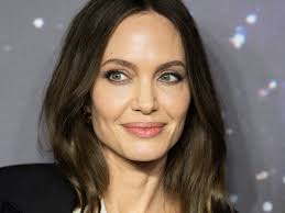 5 Things You Didnt Know About Angelina Jolie | Vogue