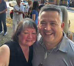 CONGRATULATORY MESSAGE TO THE MBBS & BDS GRADUATING CLASS OF 1985 ON THE  OCCASION OF THEIR 40TH ANNIVERSARY CELEBRATION A goodwill message presented  by the Provost, COMUI with deep appreciation for forty