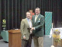 Hendricken alumnus funds 18 scholarships, honored with other inductees