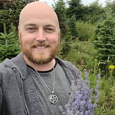 Witchcraft The Wild Path for Beginners: Walker, Mr Mathew, Avo, Miss Jodie:  9798870637259: Amazon.com: Books