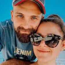 Nikki Daigle and Stefan Smith's Wedding Website