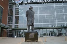 New player facilities in the lower level of the stadium, including originally, music at lambeau field was provided by the packers' lumberjack band. The Statue Of Legendary Coach Vince Lombardi Picture Of Lambeau Field Green Bay Tripadvisor