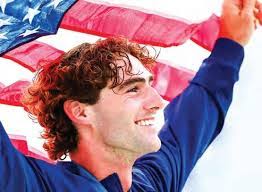 Laura Duong's Instagram, Twitter & Facebook