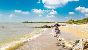 Harga tiket pantai parangtritis bantul yogyakarta. Inilah 10 Pantai Indah Di Lamongan Yang Mesti Dikunjungi