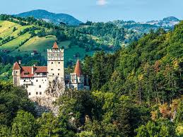 .și acreditat de ministerul turismului, cu o lungă și relevantă experiență în domeniul turismului, aduși împreună de pasiunea comună: De Unde IncasÄri In Tva DacÄ Statul NumÄrÄ Sub 500 De Turisti Pe Zi In Zona Bran Moieciu Polul Turismului Rural Romanesc Zona Bran Moieciu Afaceri De Doar 10 Mil Euro Din Cazare Mai