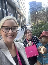 ☀️ We had a lovely sunny morning yesterday visiting some of our February  and March starters around Spinningfields and even had time to stop for a  chat with Paddington.