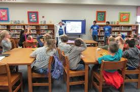 Uk S Neurocats Excel In Community Outreach Uknow