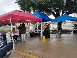 Pappy's pet lodge offers boarding, daycare, training, retail merchandise and grooming. Drop By Any Of Our Clinics Today In Dfw Low Cost Pet Vax Facebook
