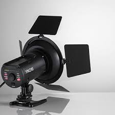 Amazon Com Yongnuo Yn216 Yn 216 Led Video Light With 5600k Color Temperature And 4 Color Plates For Canon Nikon Dslr Cameras Camera Photo