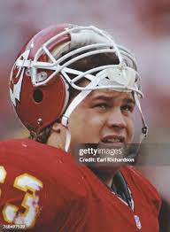 3,759 Nose Tackle Photos & High Res Pictures