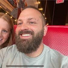 Derek Clemons's Instagram, Twitter & Facebook