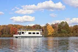Boating at moraine state park. Boat Tours Cruises Moraine Preservation Fund