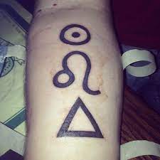 A leo's lucky day is sunday, and their lucky numbers are one and five. 36 Leo Tattoos To Make You Proud Of Your Zodiac Sign