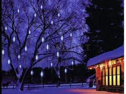 Top 10 Best Snowfall Led Lights For Outdoor Decoration In 2020 Thez7 Outdoor Christmas Lights Outdoor Wedding Lighting Christmas Lights Outside