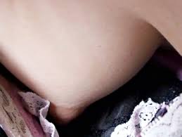 Downblouse Teen Reading Downblouse Teen Got On Spy Cam - Mobile ...