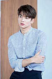 Minho is born with the name choi minho in michuho district, incheon, south korea on 9th december 1991. Choi Minho Who Misses Minho Facebook