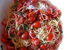 When it comes to cooking, the barefoot contessa can do no wrong and trust me when i say that her summer garden pasta is no exception. Maggie Monday In A Garden With Ina Gartenrantings Of An Amateur Chef