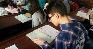 3470/07 martie 2012, bursele de merit/bursele de studiu, se acorda pe perioada cursurilor scolar, iar bursele de ajutor social sunt acordate si pe perioada vacajelor scolare. Burse Scolare 2021 Bursele Elevilor Vor Fi De Minimum 100 De Lei La Nivel National Anunta